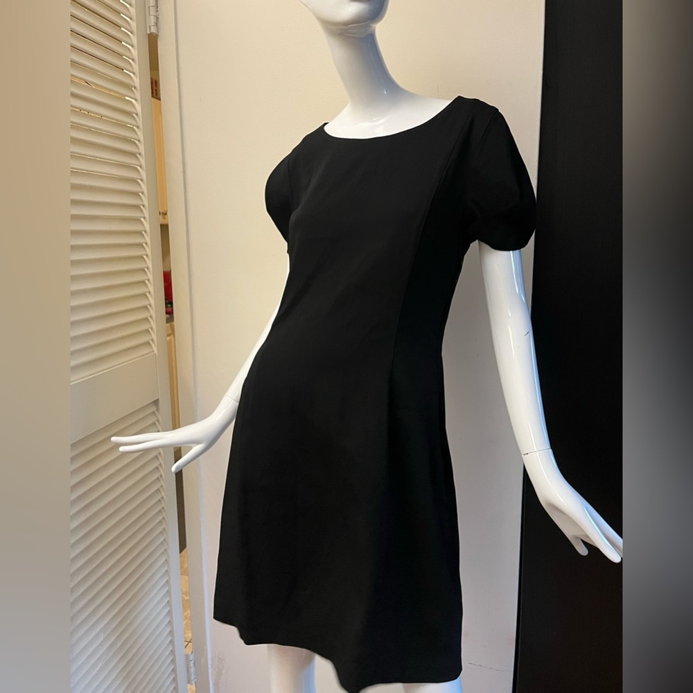 Elegant Black Dress Lace Detail at the Back